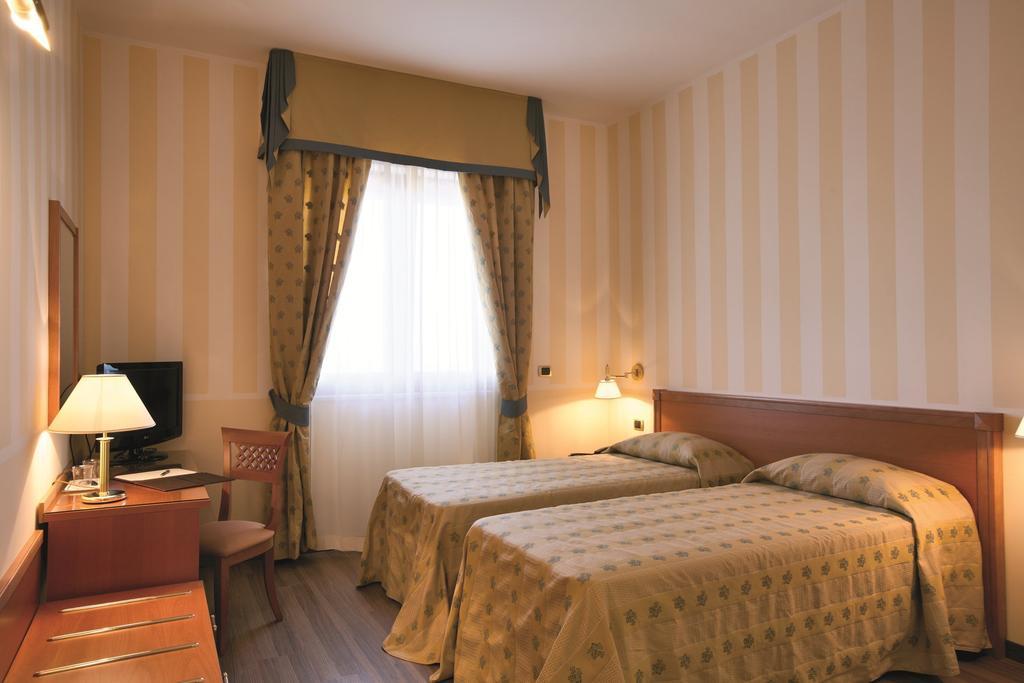Park Hotel Elizabeth Mariotto Стая снимка