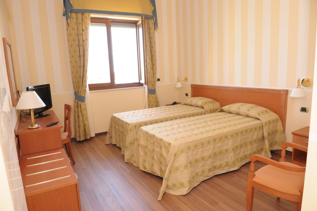 Park Hotel Elizabeth Mariotto Стая снимка